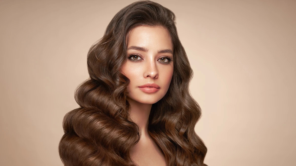 5 Best Haircuts for Long Faces: Hairstyles That Perfectly Suit Your Face Shape